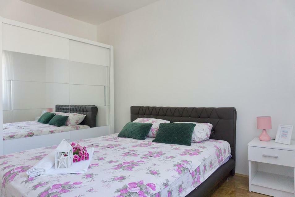 Nina Apartment Trebinje Exterior foto